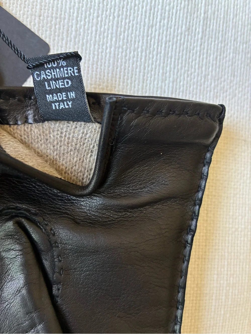 *NWT* MCM Size 6½ Genuine Leather Cashmere Gloves | Made in Italy